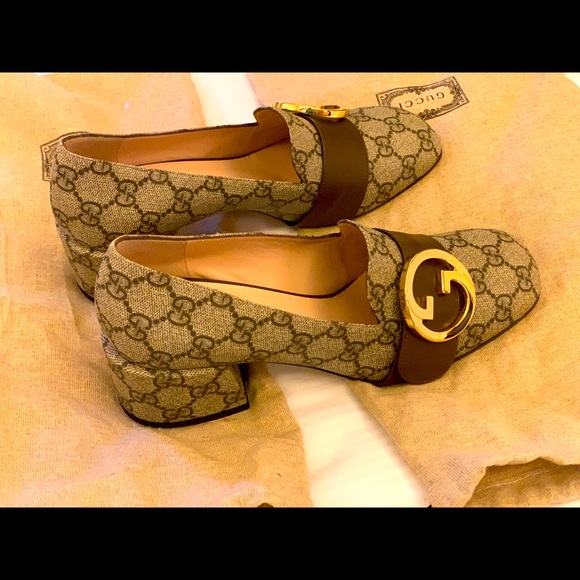 COPY - Brand new this season authentic Gucci shoes 7.5 - Picture 1 of 8